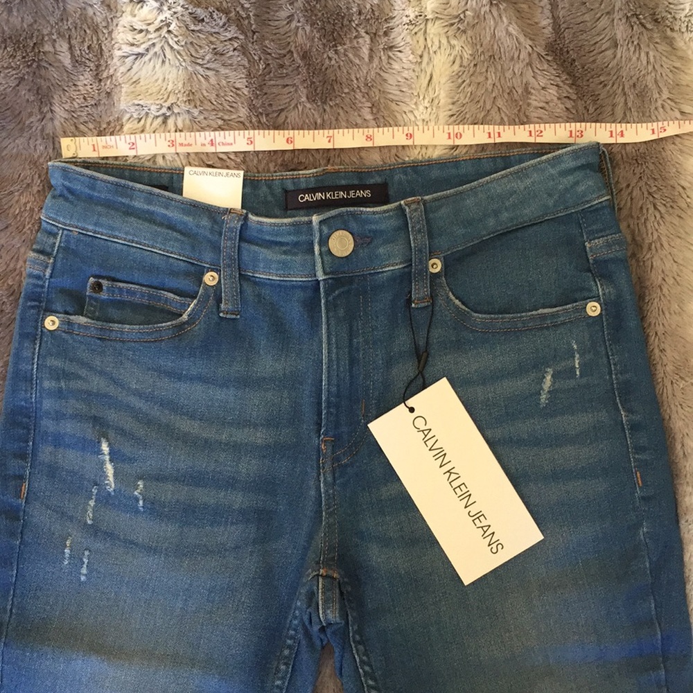 Brand New!! Calvin Klein Skinny Jeans! - Picture 5 of 12